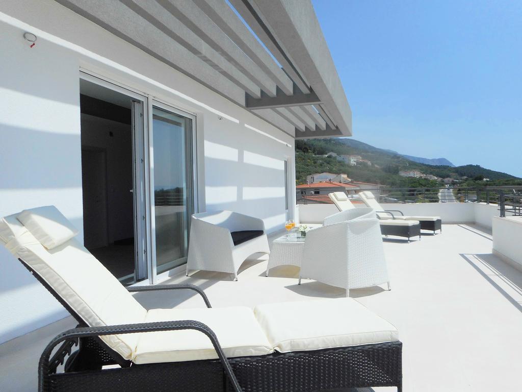 Villa Palladium Makarska Eksteriør billede